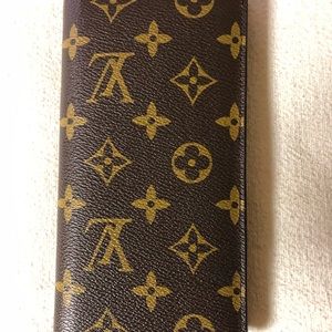 Louis Vuitton check book and cards holder.